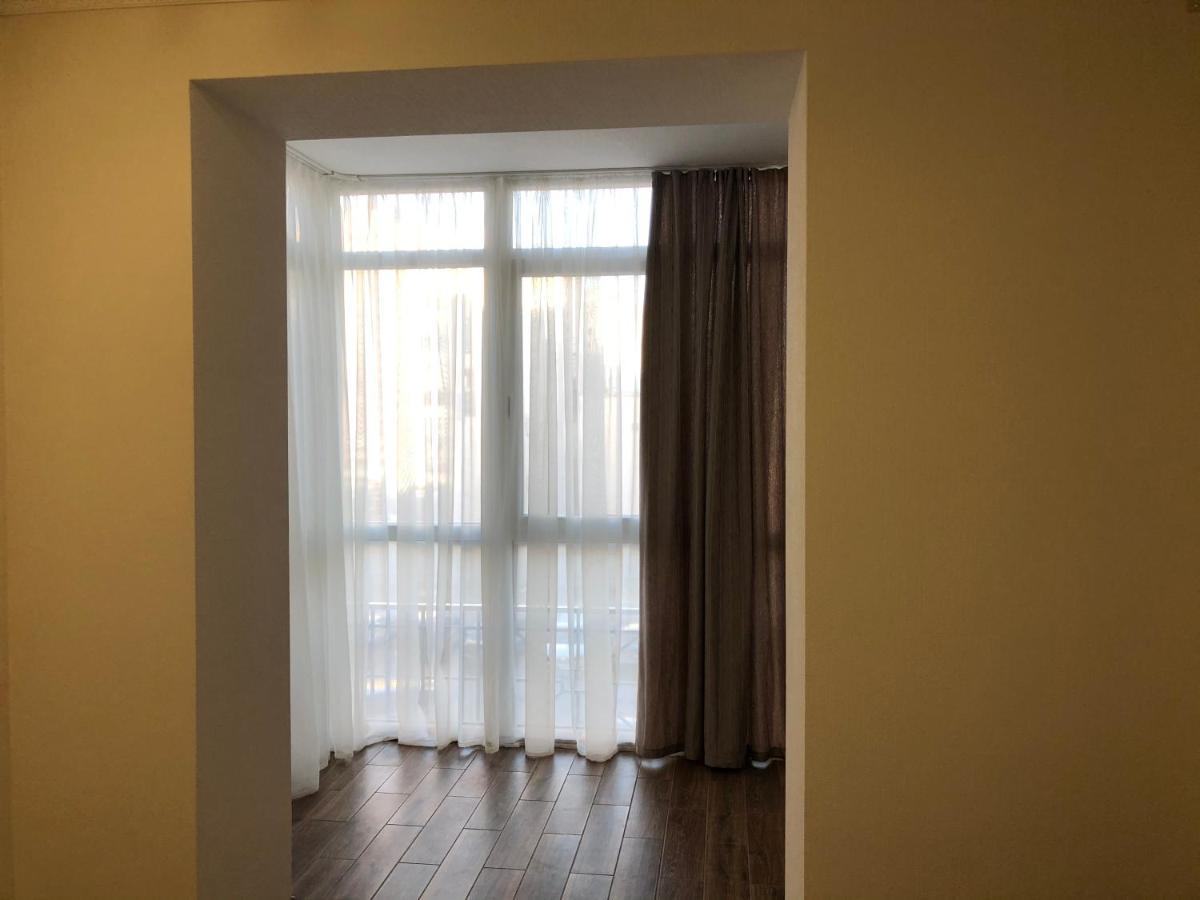 Квартира С Двумя Комнатами В Ж/К Атлант Dnipro Exterior photo